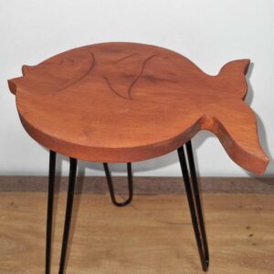 Albasia Wood Fish Stand – Terracotta